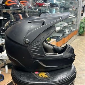 Fulmer Flat Black Moto-X Helmet